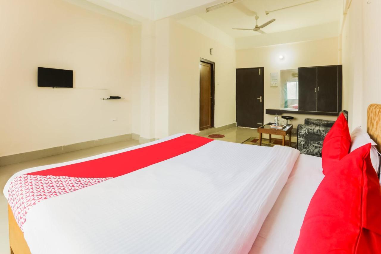 Oyo 44821 Hotel Paane Pasighat ภายนอก รูปภาพ